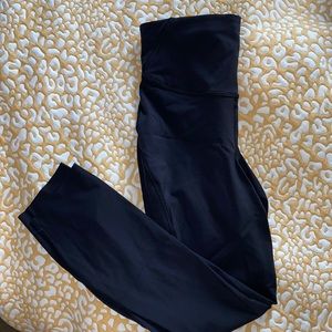 Black Lululemon Base Pace 7/8 Cropped Leggings